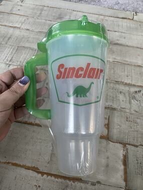 Sinclair Oil Dinosaur Speeds Convenience Store Cup Brand New In Package